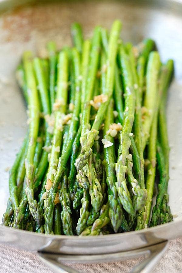 Garlic Butter Sauteed Asparagus via RASA Malaysia