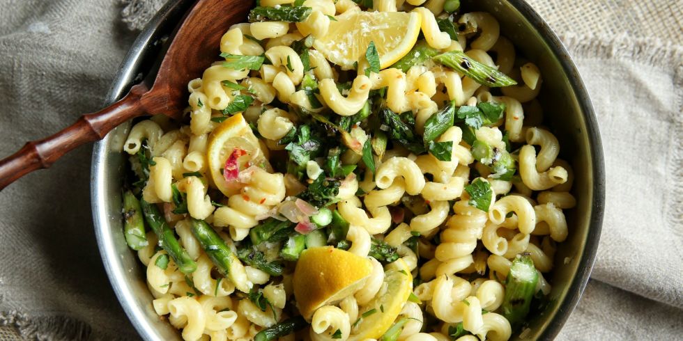 Lemony Asparagus Pasta