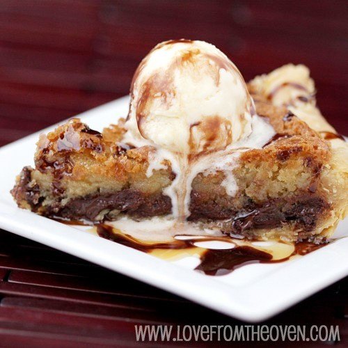 Chocolate Chip Cookie Pie via Love From the Oven