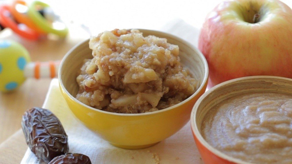 Oven-Roasted Quinoa with Spiced Apples, carrots, and red onions via Buonapappa