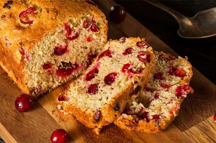 The eggless coconut bread via Im addicted to cooking